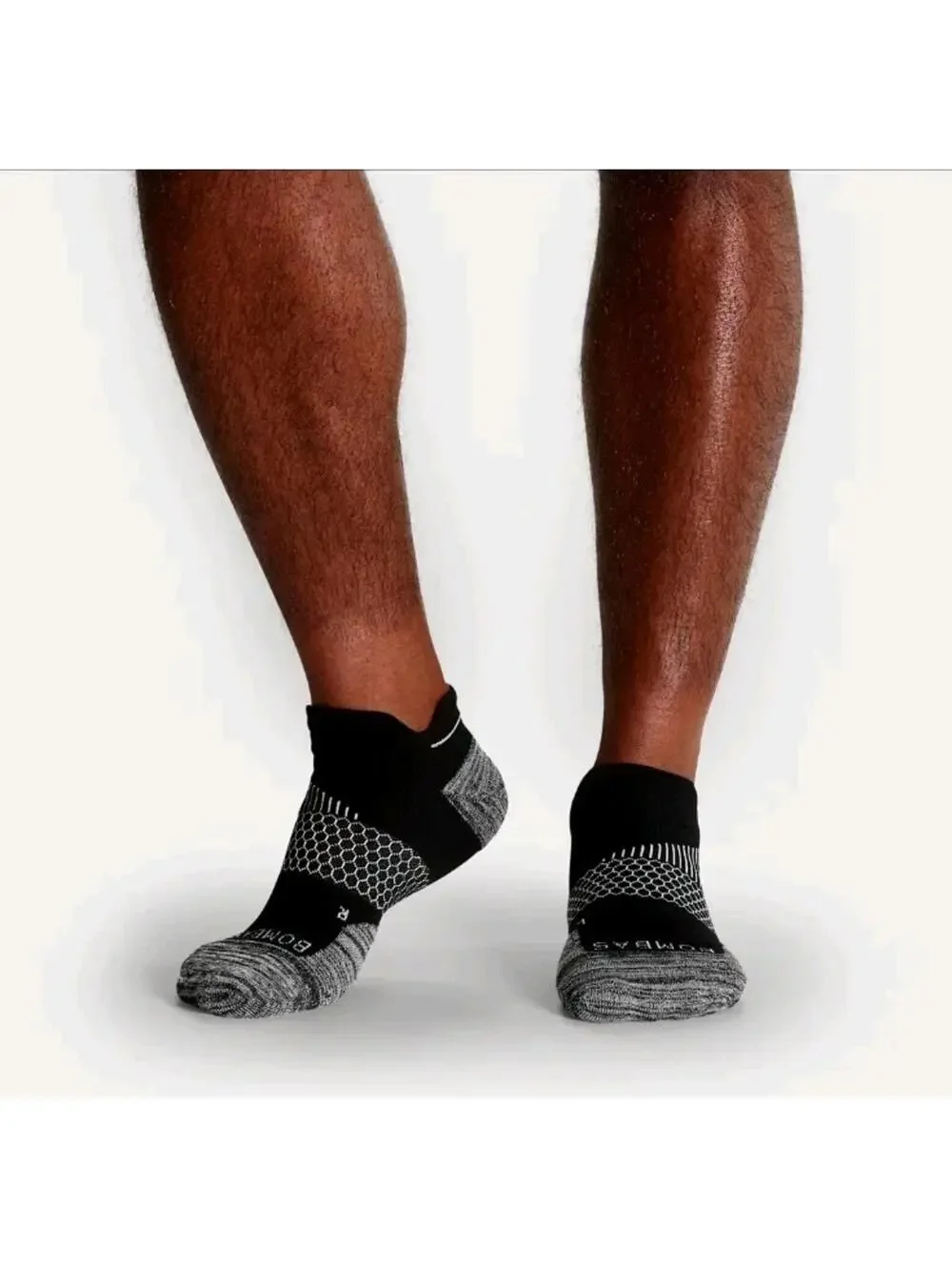 NWOT $54 Bombas Men’s Running Ankle Sock 3-Pack Hex Tec Black Size L